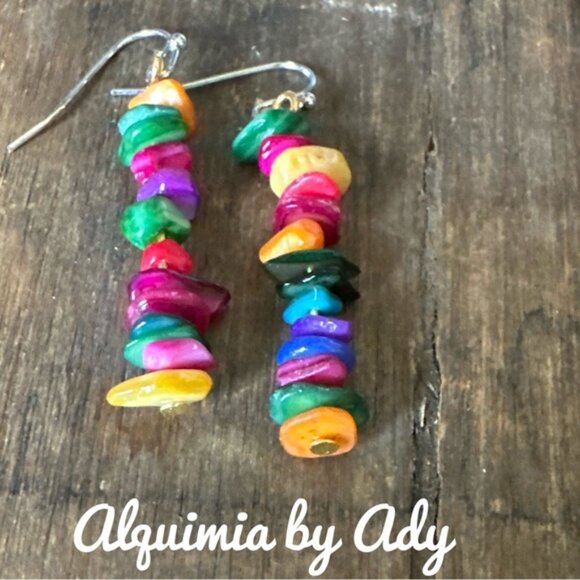 Alquimia Jewelry - Rainbow shell dangle beaded earrings